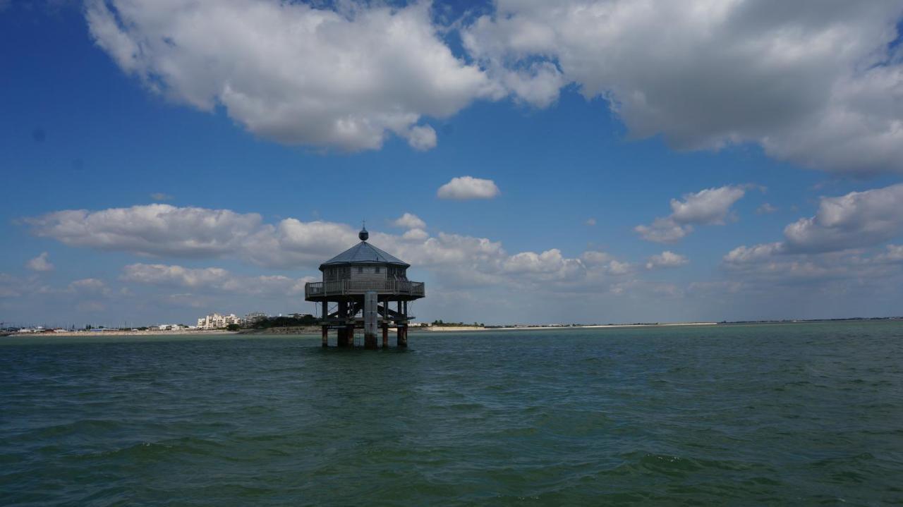 La Rochelle Sur L'Eau Hotel Kültér fotó