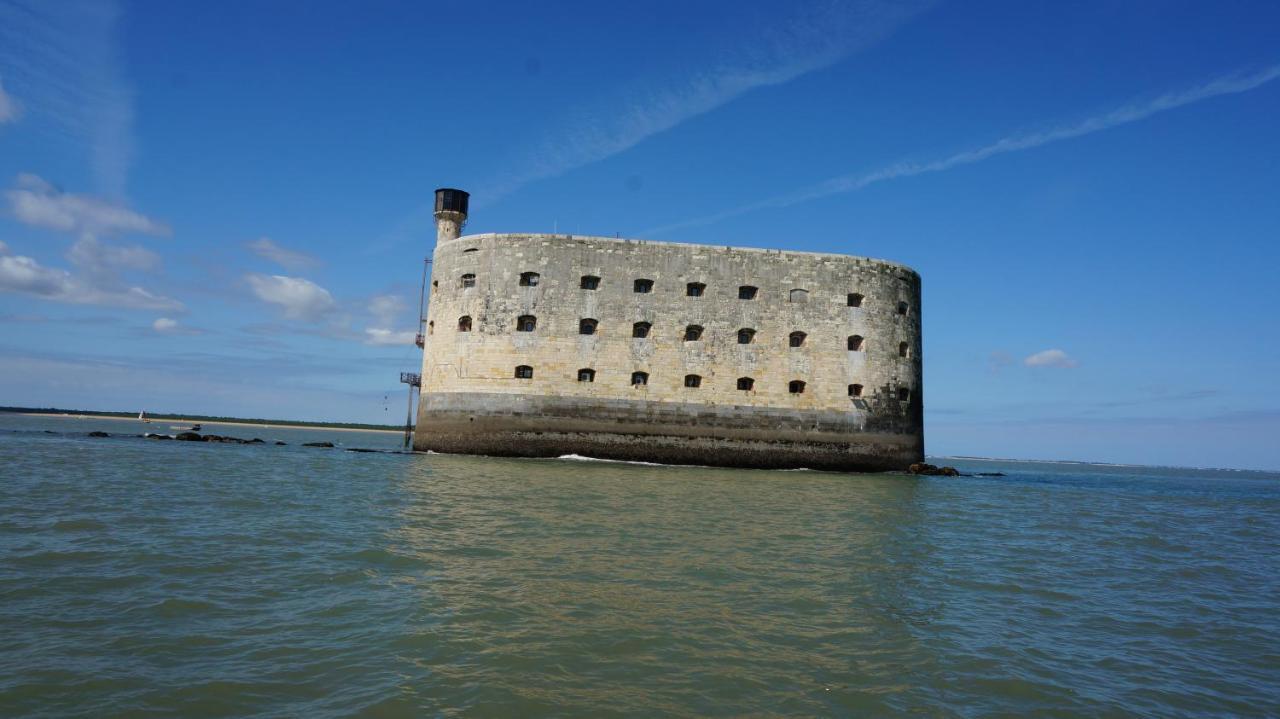 La Rochelle Sur L'Eau Hotel Kültér fotó